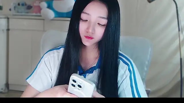 xiao-xiao-D online show from 01.15.25