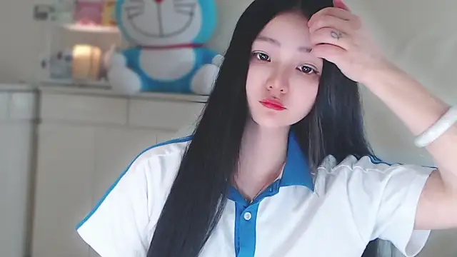 xiao-xiao-D online show from 02.14.25