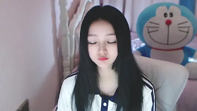 xiao-xiao-D online show from 02.18.25