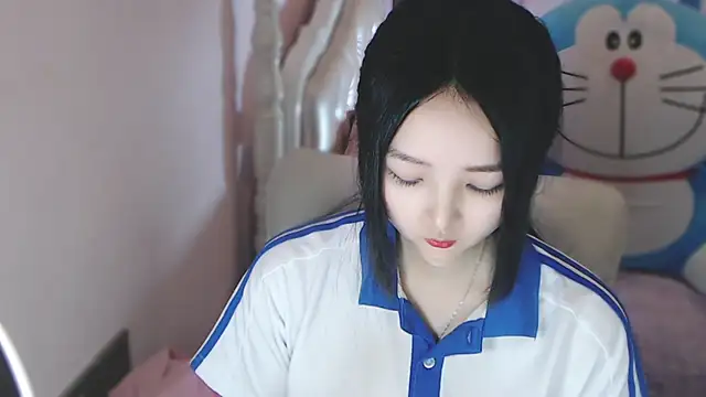 xiao-xiao-D online show from 02.19.25