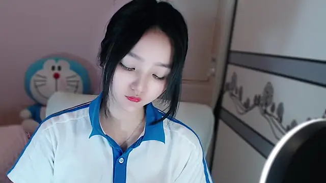 xiao-xiao-D online show from 03.20.25