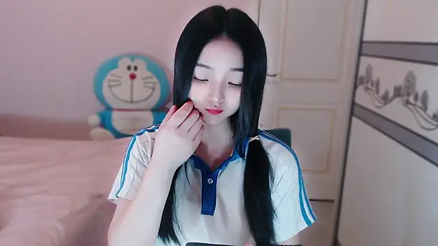 xiao-xiao-D online show from 10.11.25