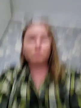 Snapshot of _Miss_Vanilla_ chatting on 10.16.25 Miss Vanilla online show from 10.16.25