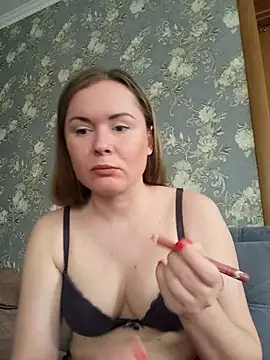 Snapshot of _Miss_Vanilla_ chatting on 03.31.26 Miss Vanilla online show from 03.31.26