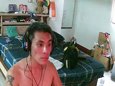 Snapshot of bb770504 chatting on 11.01.25 bb770504 online show from 11.01.25