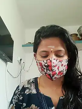 Snapshot of Tamil_Sanjana_ chatting on 02.05.25 Tamil Sanjana  online show from 02.05.25