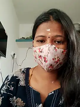 Snapshot of Tamil_Sanjana_ chatting on 02.12.25 Tamil Sanjana  online show from 02.12.25