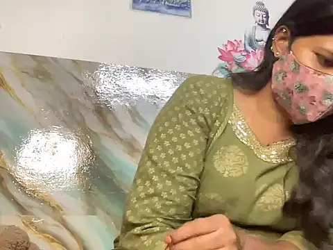 Snapshot of Tamil_Sanjana_ chatting on 09.10.25 Tamil Sanjana  online show from 09.10.25