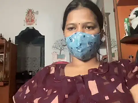 Snapshot of Tamil_Sanjana_ chatting on 09.17.25 Tamil Sanjana  online show from 09.17.25