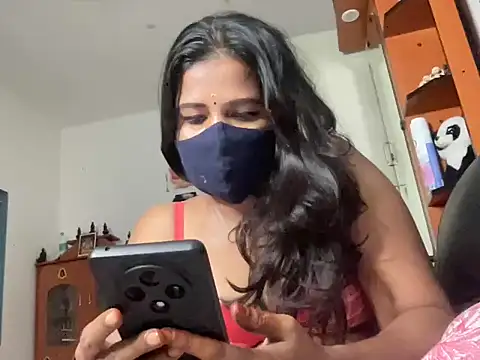 Snapshot of Tamil_Sanjana_ chatting on 10.02.25 Tamil Sanjana  online show from 10.02.25