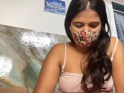 Tamil Sanjana  online show from 10.28.25