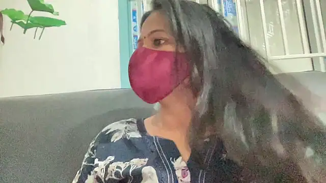 Tamil Sanjana  online show from 02.01.26