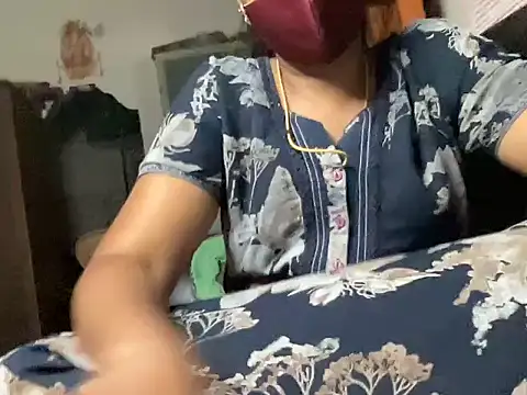 Tamil Sanjana  online show from 04.17.26