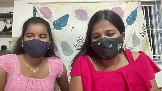Snapshot of Tamil_Sanjana_ chatting on 07.16.26 Tamil Sanjana online show from 07.16.26