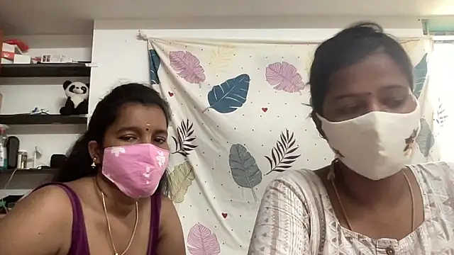 Snapshot of Tamil_Sanjana_ chatting on 07.18.26 Tamil Sanjana online show from 07.18.26