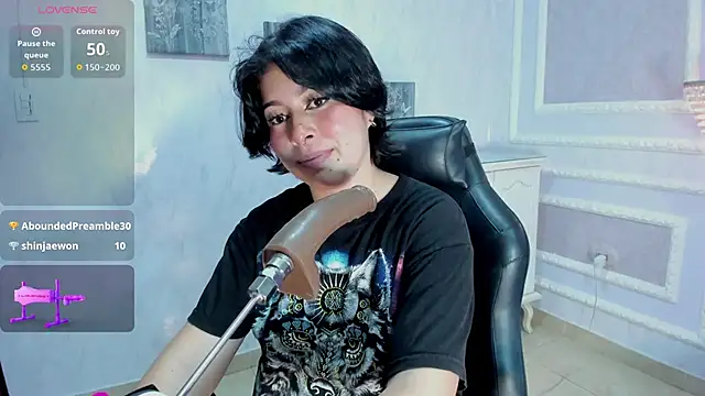 Lily Martinez online show from 09.12.25