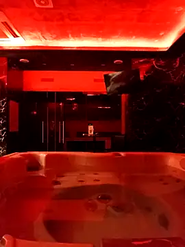 Coppiatrasgressiva online show from 10.18.25