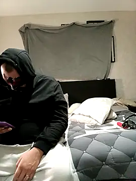 Coppiatrasgressiva online show from 10.29.25