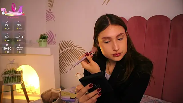 Daisha Riley online show from 03.18.25