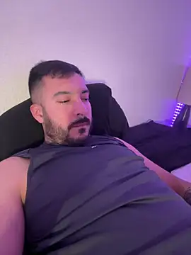 Snapshot of truenoxxx13 chatting on 03.21.25 truenoxxx13 online show from 03.21.25