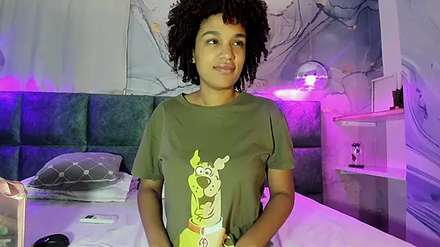 loladupont online show from 03.06.25