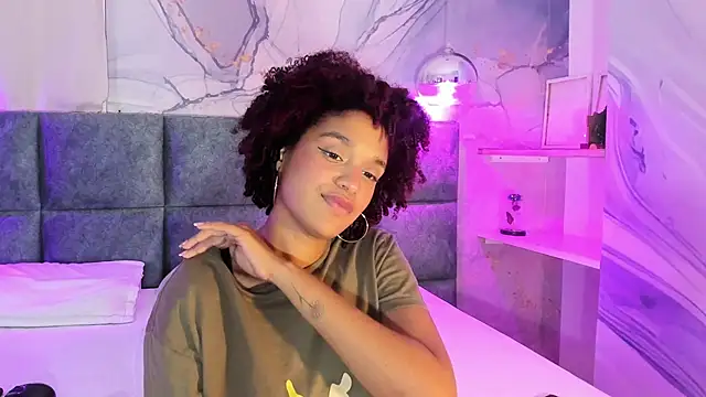 loladupont online show from 03.06.25