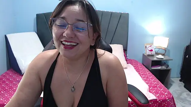 AngelRouss online show from 03.13.25