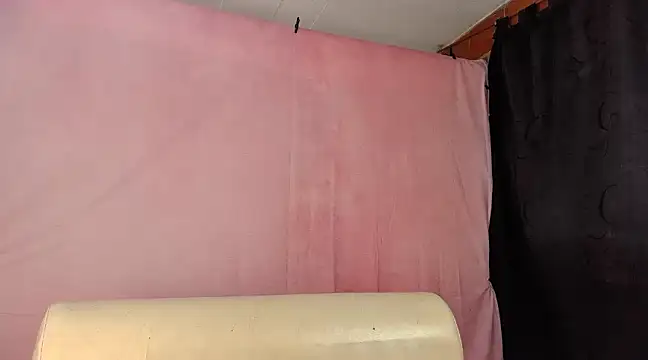 Snapshot of kattyandericc chatting on 01.16.25 kattyandericc online show from 01.16.25