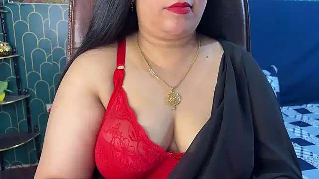 Snapshot of FlatVincy4 chatting on 07.17.26 FlatVincy4 online show from 07.17.26