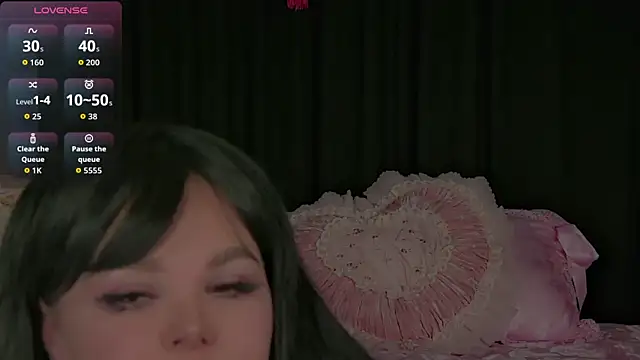 Snapshot of Marussia_luxury chatting on 02.10.26 Marussia luxury online show from 02.10.26