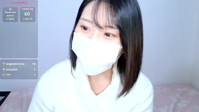 UYU man online show from 01.04.25