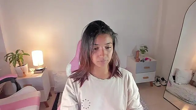 martina roldam online show from 10.01.25