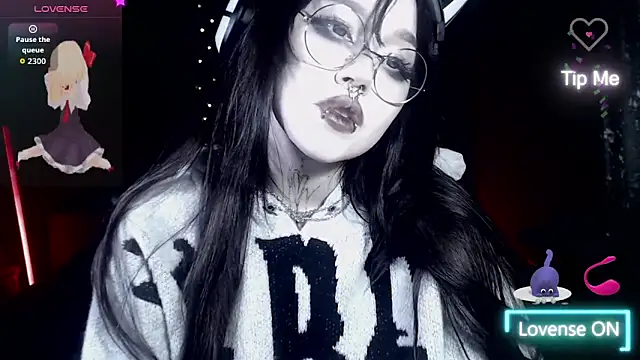 chloe crystall killer online show from 11.16.25