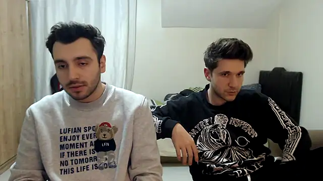 handsomeee04 online show from 10.14.25