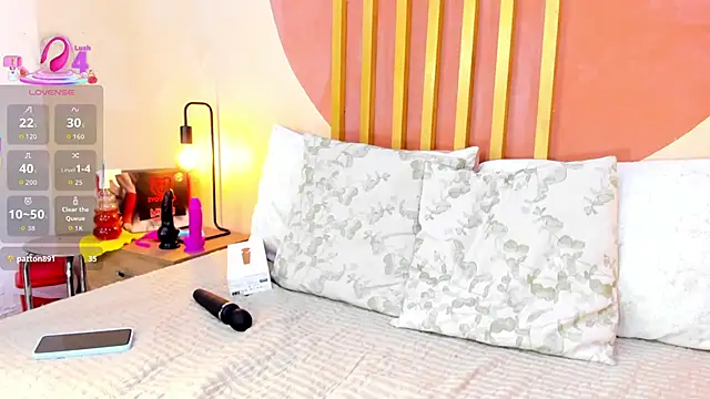 Nicole Angels  online show from 11.27.25