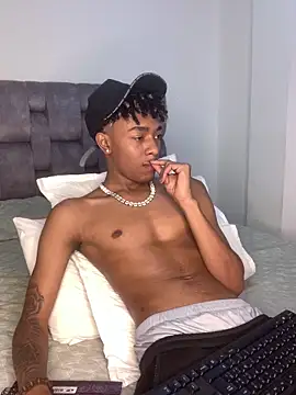 Boy cock18 online show from 02.12.25