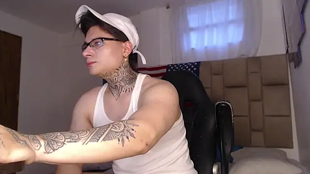 DennisWalkerr online show from 12.31.24