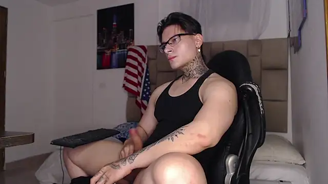 DennisWalkerr online show from 01.10.25