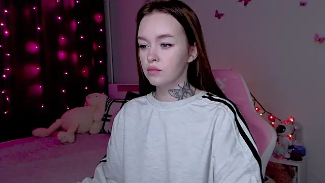 Naughty Mable online show from 11.17.25