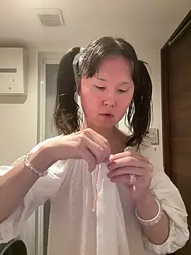 catianya online show from 04.16.26