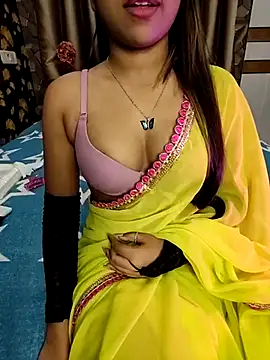 Little  Lia online show from 03.12.25