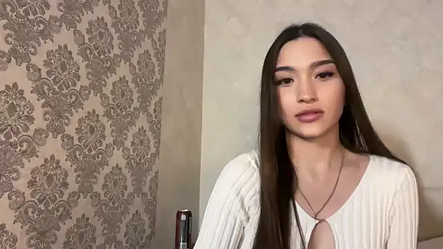 MilenaMilven online show from 12.23.24