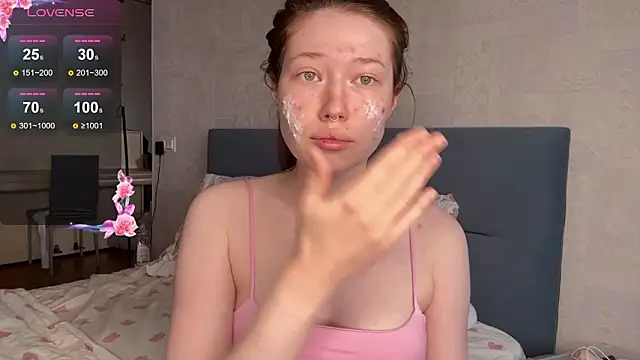 Snapshot of eva_varnerr chatting on 02.22.26 eva varnerr online show from 02.22.26