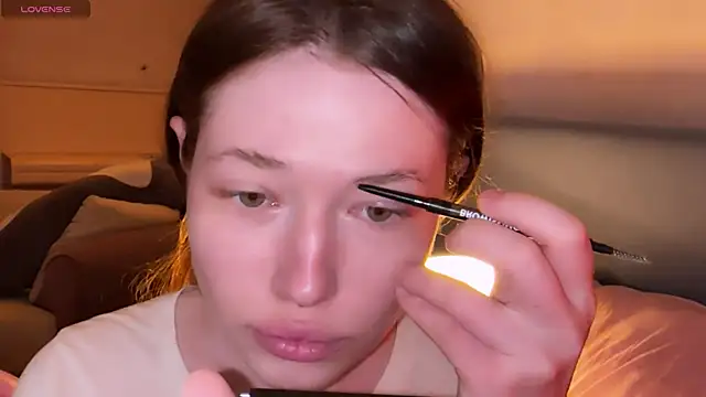 Snapshot of eva_varnerr chatting on 06.21.26 eva varnerr online show from 06.21.26