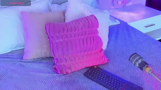 Iliy   online show from 02.20.25