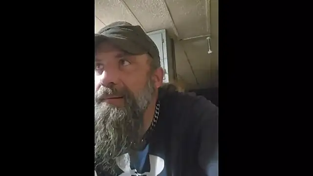 zaneporter46 online show from 10.12.25