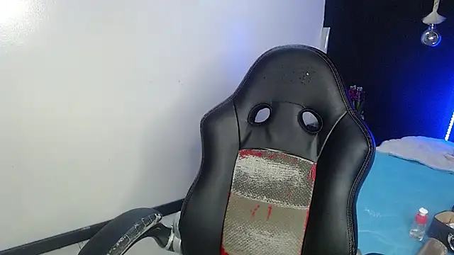 nikkystorm1  online show from 12.24.24