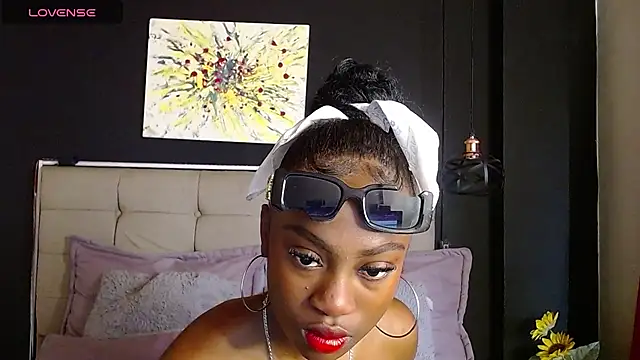 nikkystorm1  online show from 01.26.25