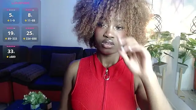 nikkystorm1  online show from 09.19.25