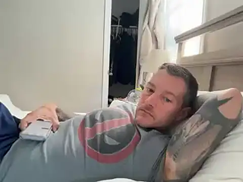 moon-boy online show from 09.12.25